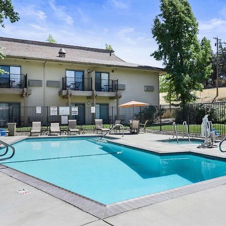 Best Western Plus Sonora Oaks Hotel&Conference Center Exterior foto